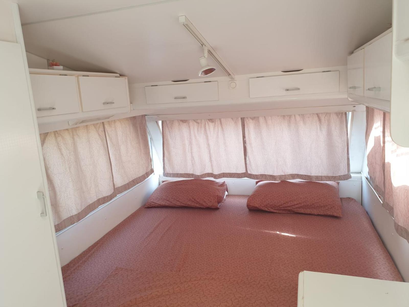 Aquariumi Jale Camping Ξενοδοχείο Εξωτερικό φωτογραφία