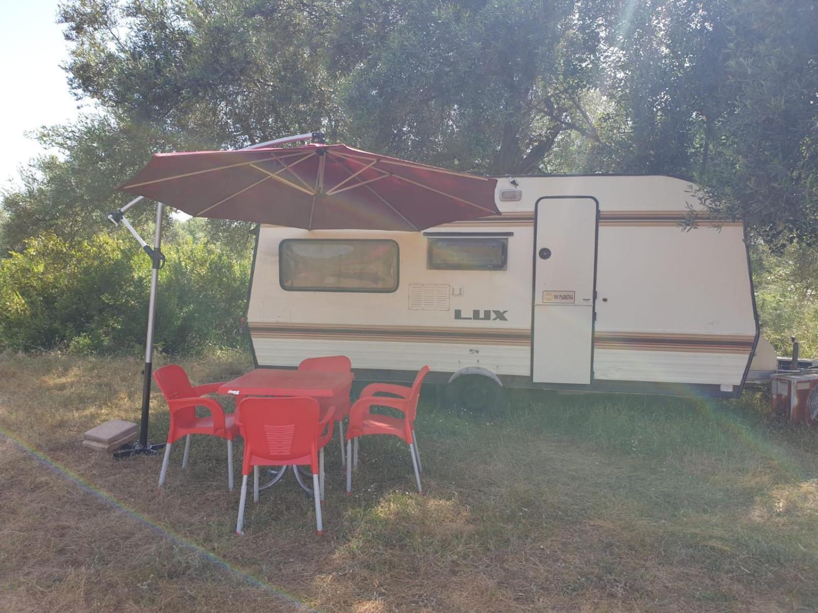 Aquariumi Jale Camping Ξενοδοχείο Εξωτερικό φωτογραφία