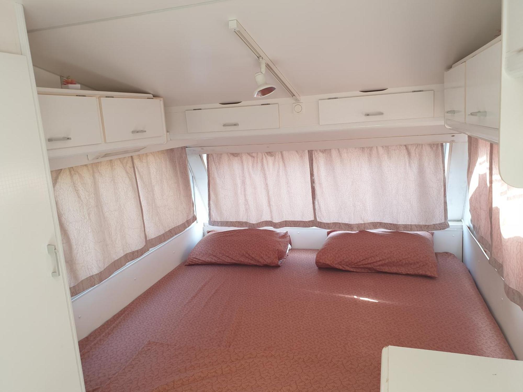 Aquariumi Jale Camping Ξενοδοχείο Εξωτερικό φωτογραφία